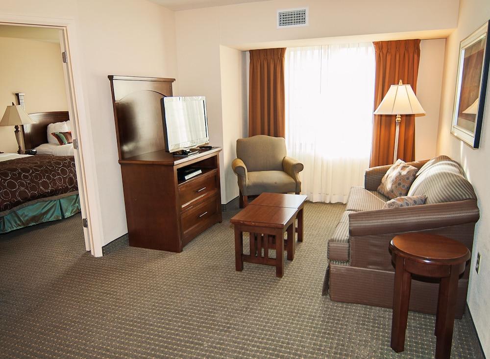 Staybridge Suites Wichita by IHG photo 4