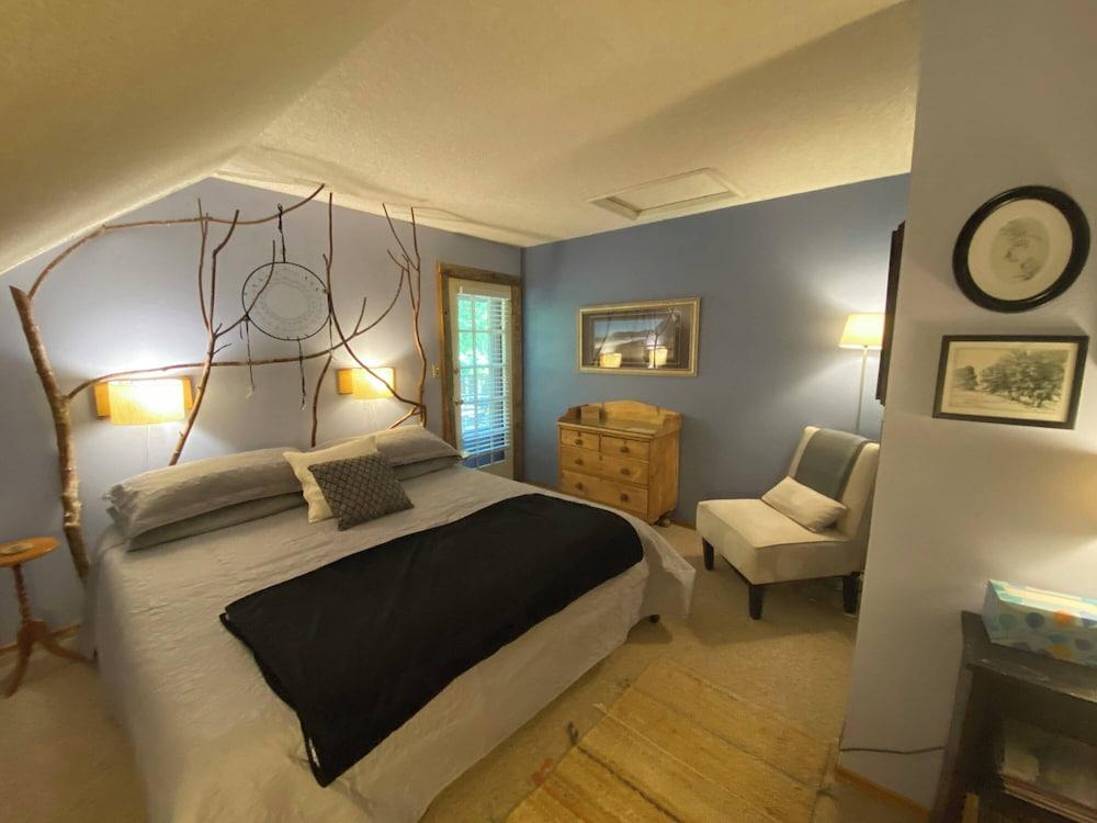 Manitou Lodge photo 33