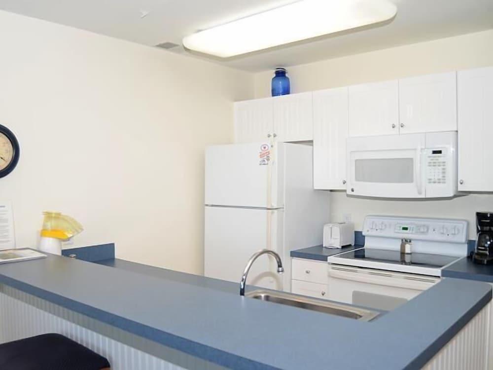Beach Condominium Hotel photo 40