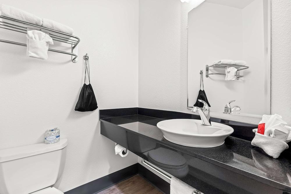 SureStay by Best Western Livingston Merced County photo 12