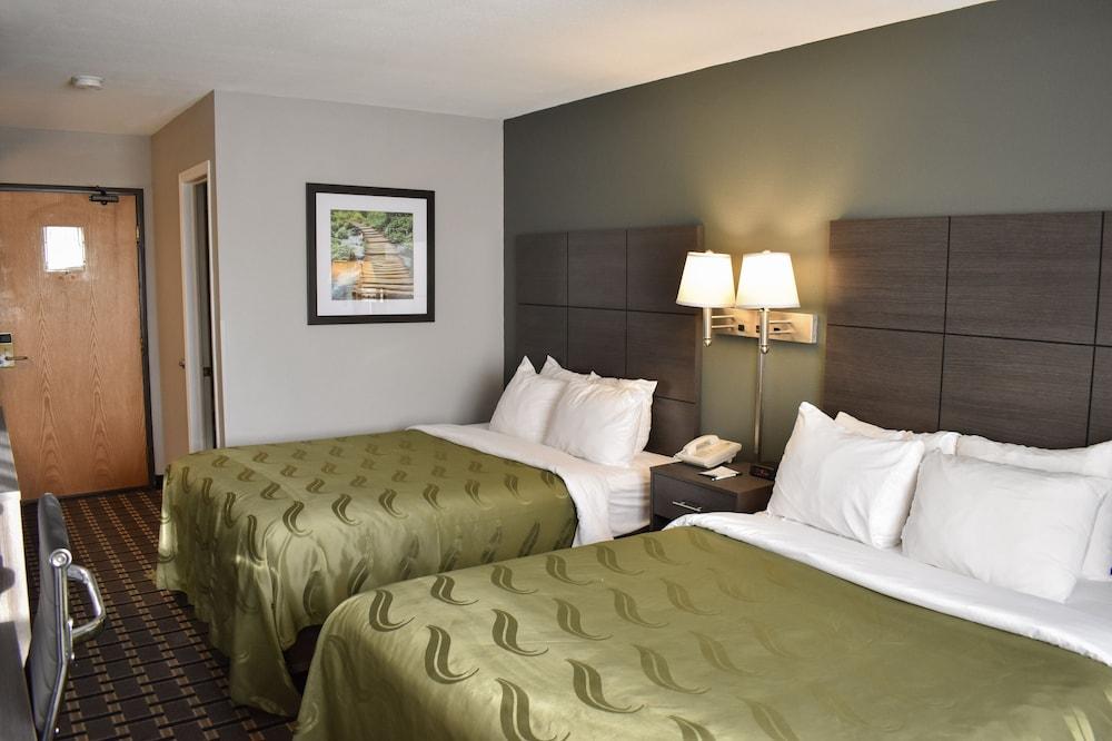 Quality Inn Mauston I-90 photo 35