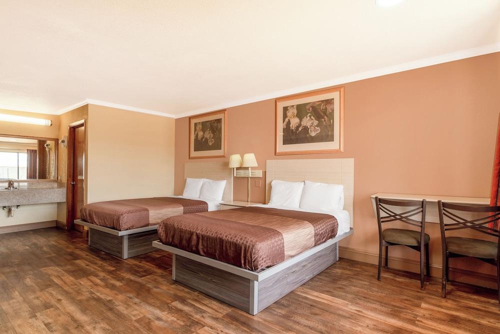 River Valley Motor Inn photo 46