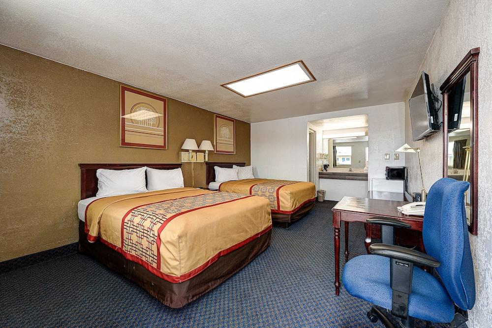 Guest Inn photo 8