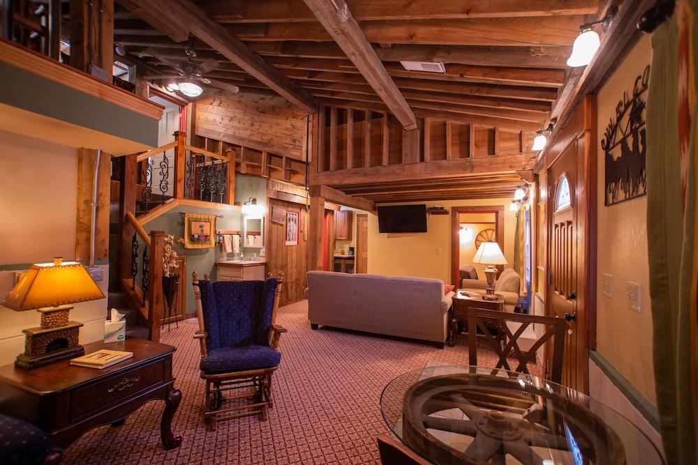 Stone Mill Hotel & Suites photo 18