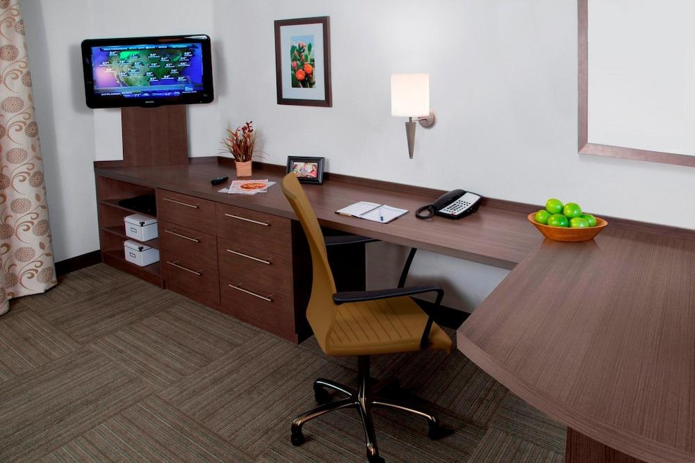 Candlewood Suites Memphis East by IHG photo 20