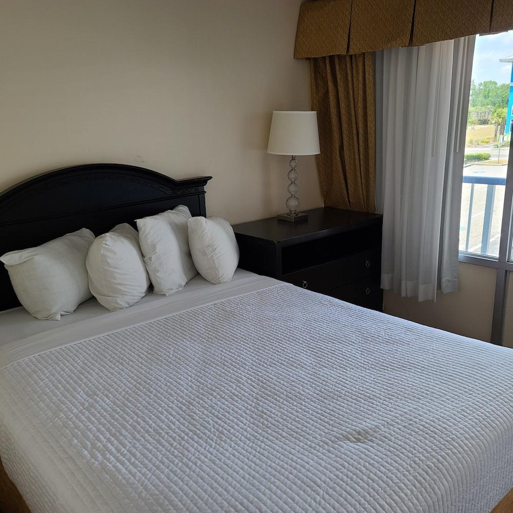 Twilight Surf Hotel Ocean Front photo 10