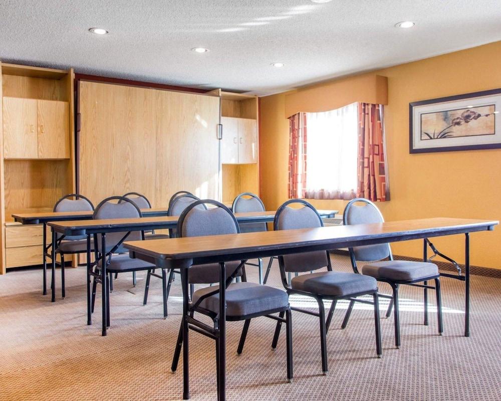 Quality Inn & Suites Kimberly - Appleton East photo 35
