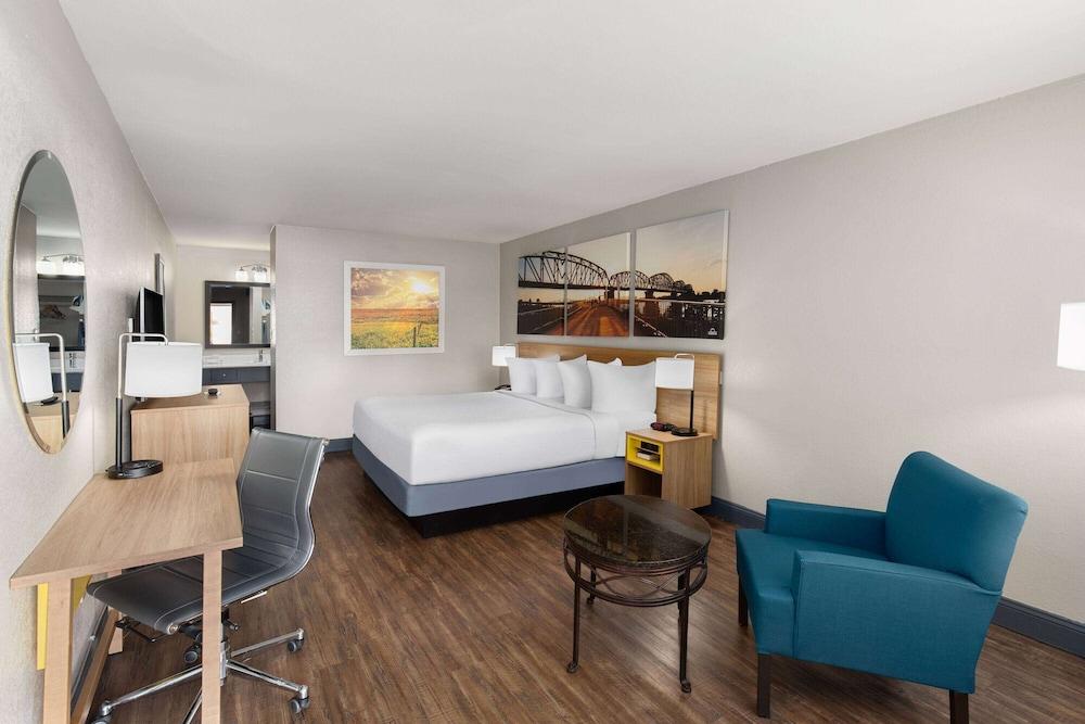 Days Inn by Wyndham Carlisle photo 3