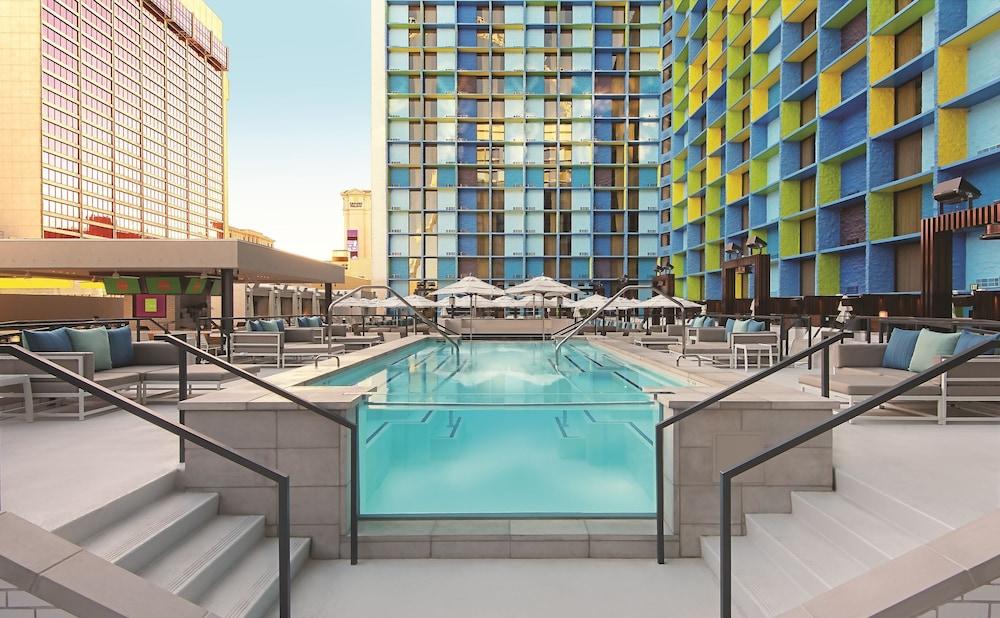 The LINQ Hotel & Casino – A Caesars Rewards Destination photo 59