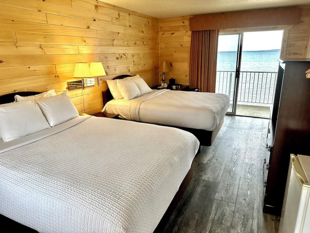 Sunrise Beach Motel photo 3