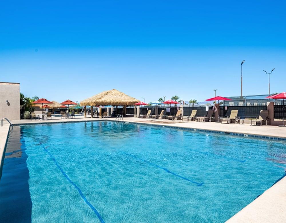 Voyager Resort Inn photo 11