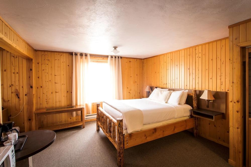 Colter's Lodge photo 38