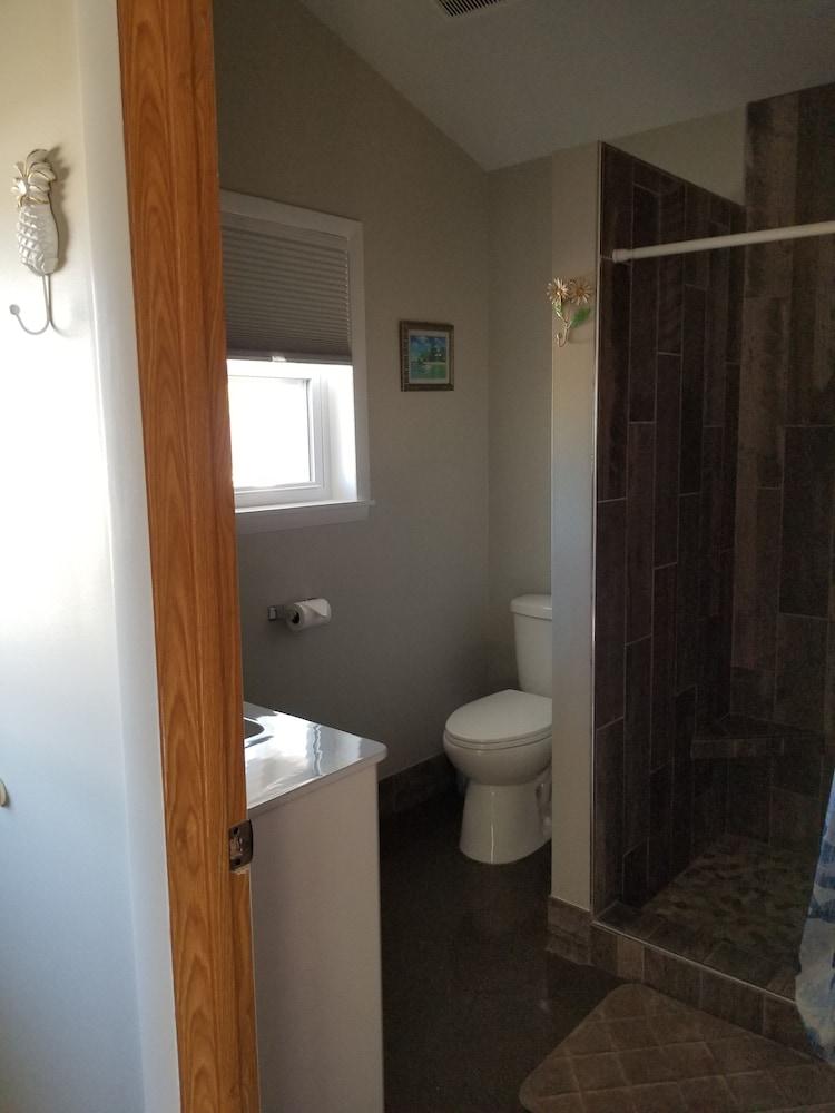 Torch Bay Inn photo 20