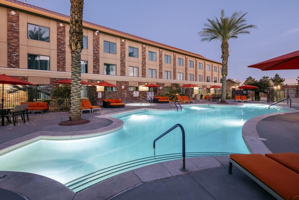 Cannery Hotel & Casino photo 9