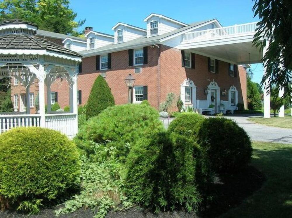 Smoketown Inn — hotel in Smoketown