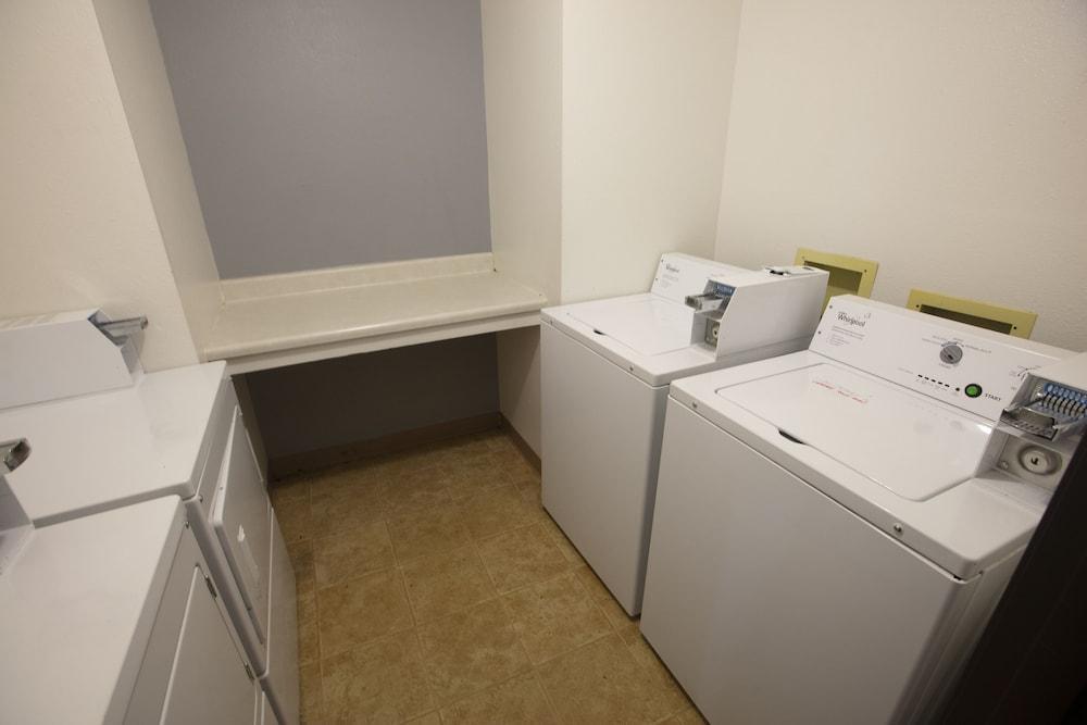 Bison Inn and Suites photo 3