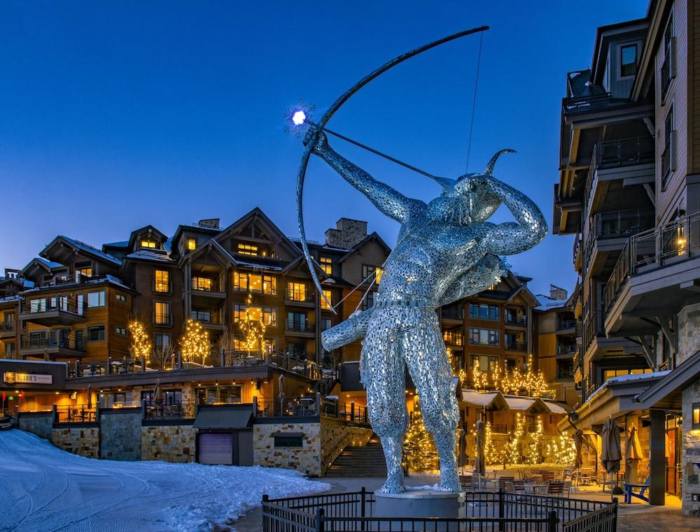 The Grand Colorado on Peak 8 photo 32