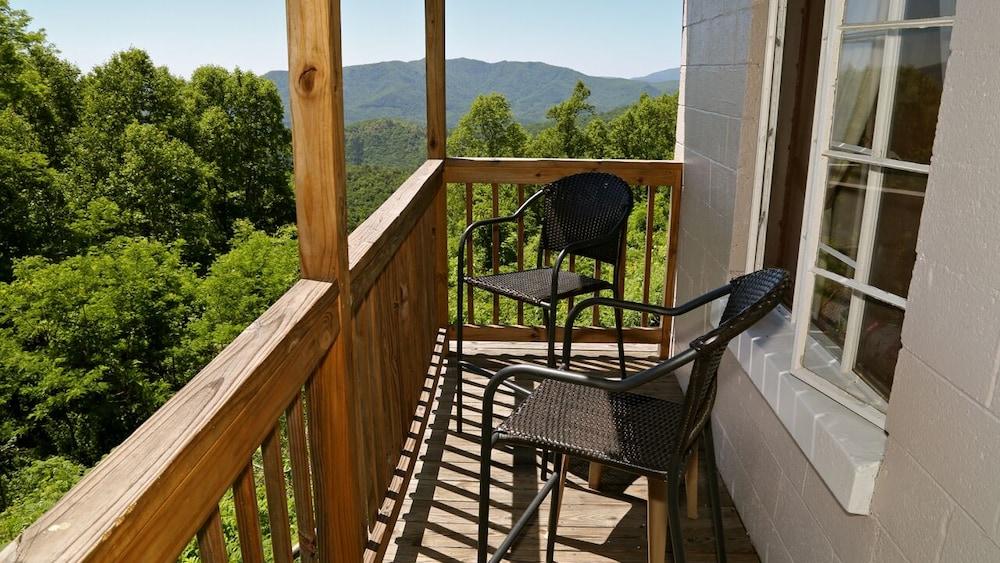 Alpine Inn photo 8