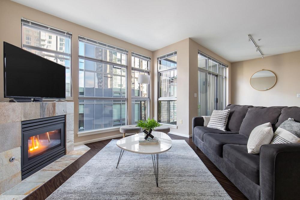 Kasa Bellevue Seattle photo 18