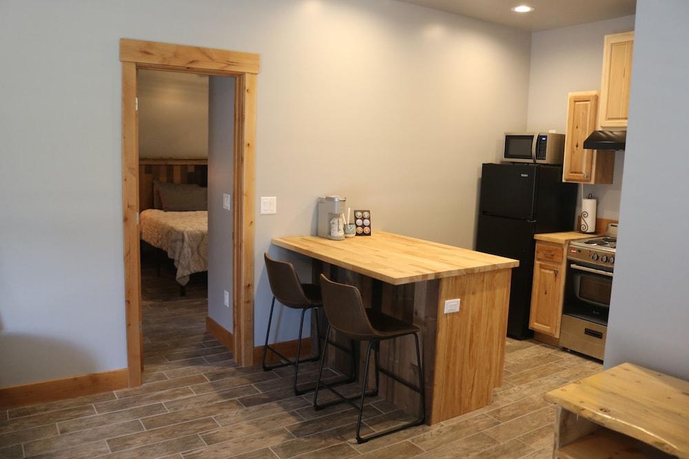 Columbine Inn photo 12