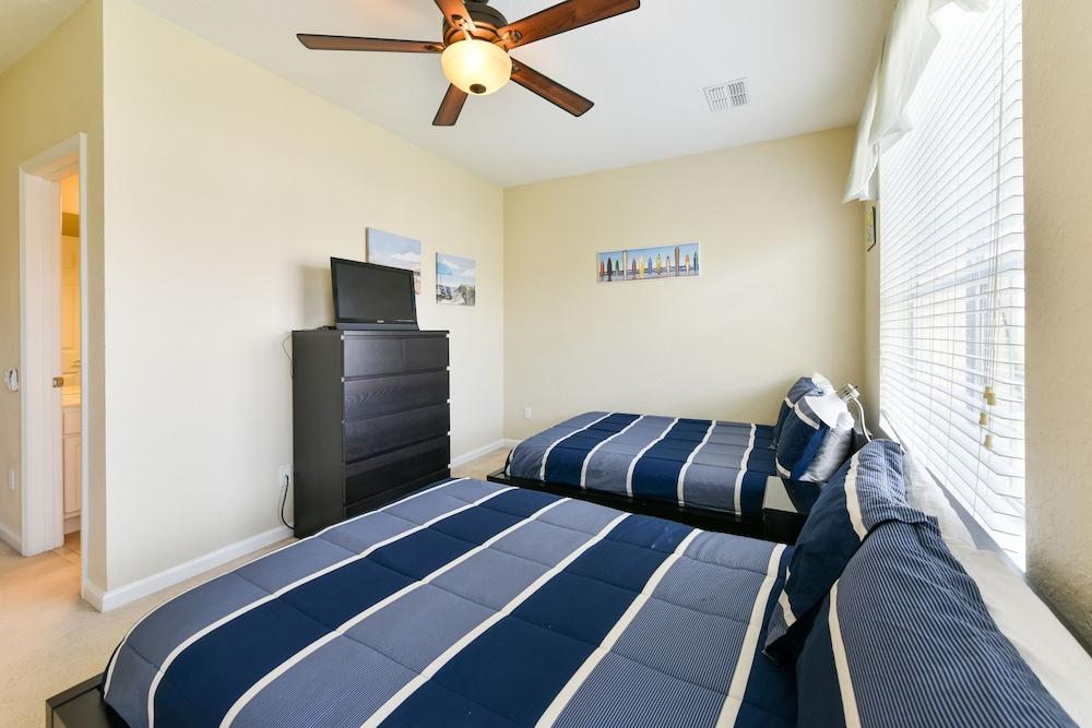 Vista Cay by Orlando Resort Rentals on Universal Boulevard photo 40