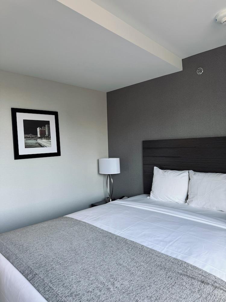 Capital Hotel photo 11