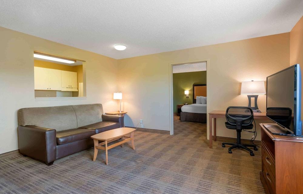 Extended Stay America Suites Houston Med Ctr NRG Park Kirby photo 14