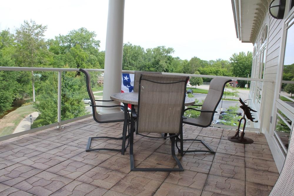 Riverwalk Place Resort & Spa photo 75
