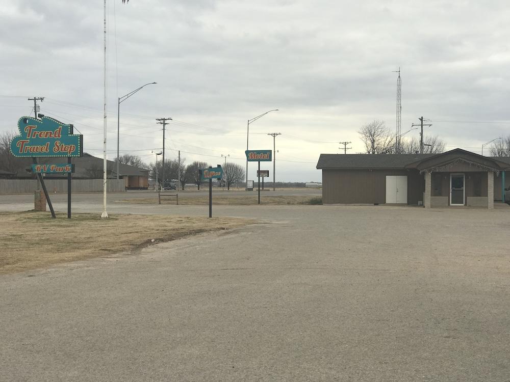 Trend Motel and RV Park photo 14