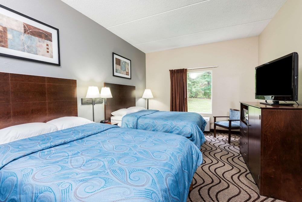 Super 8 by Wyndham Mars/Cranberry/Pittsburgh Area photo 9