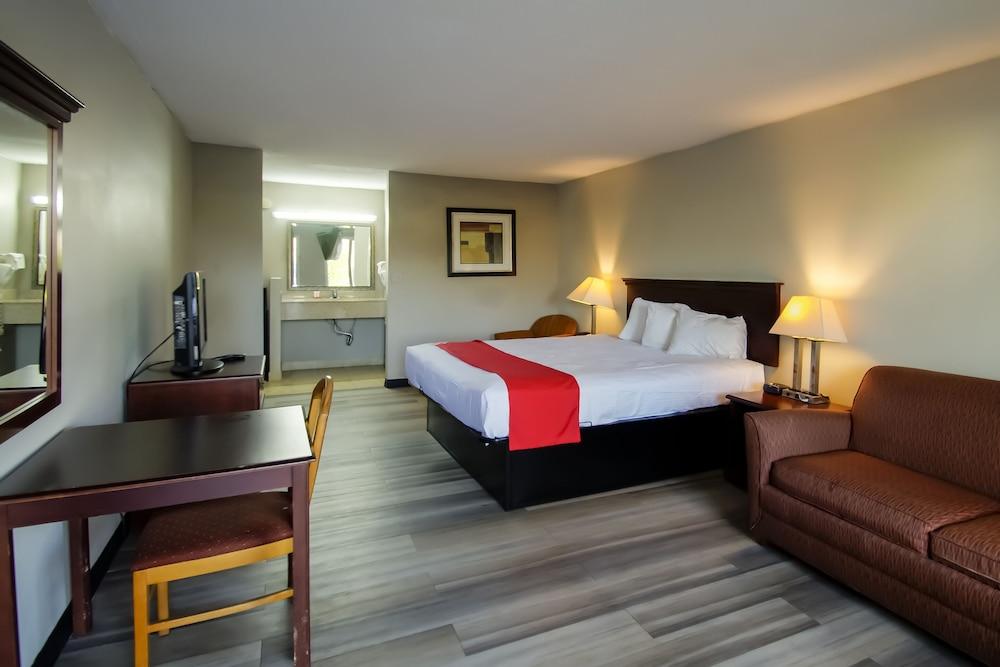 Cypress Inn & Suites Washington by OYO photo 4