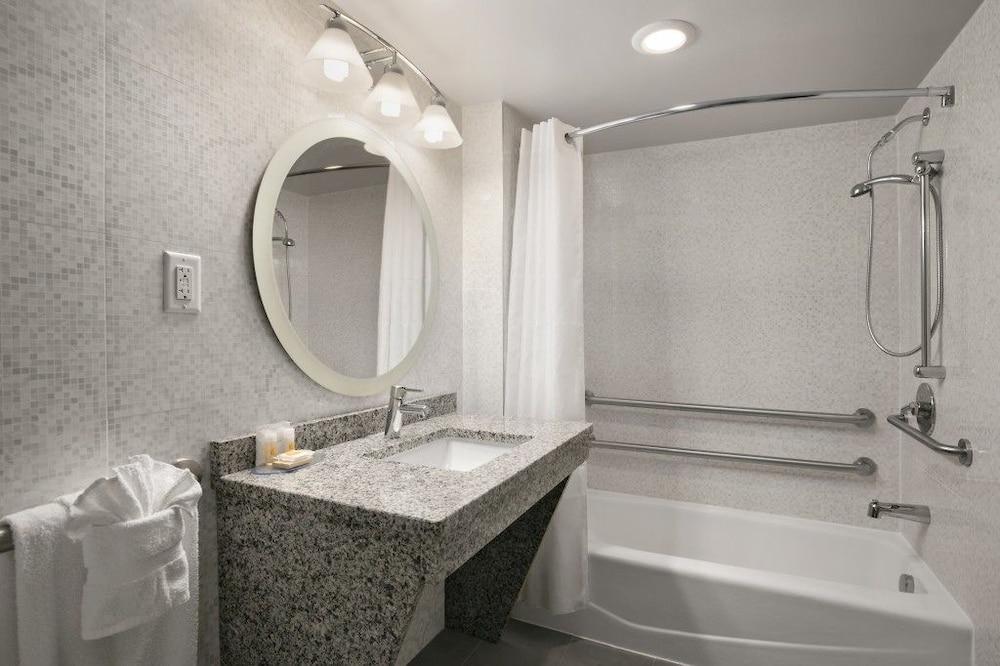 Comfort Inn Williamsburg Gateway photo 22