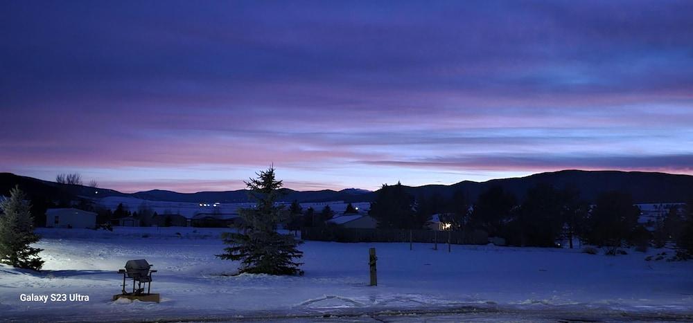Econo Lodge Eagle Nest photo 81