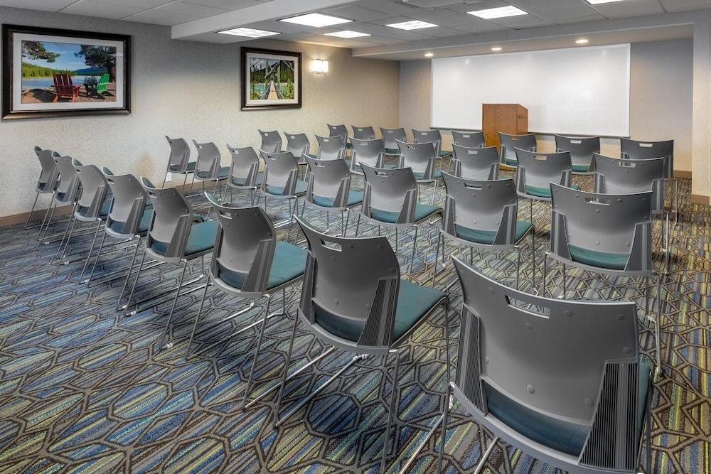 Holiday Inn Express & Suites Wheat Ridge-Denver West by IHG photo 50