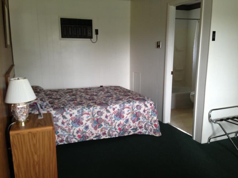 Capri Motel photo 5