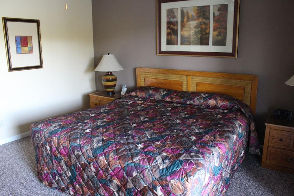 The Wharf Resort photo 16