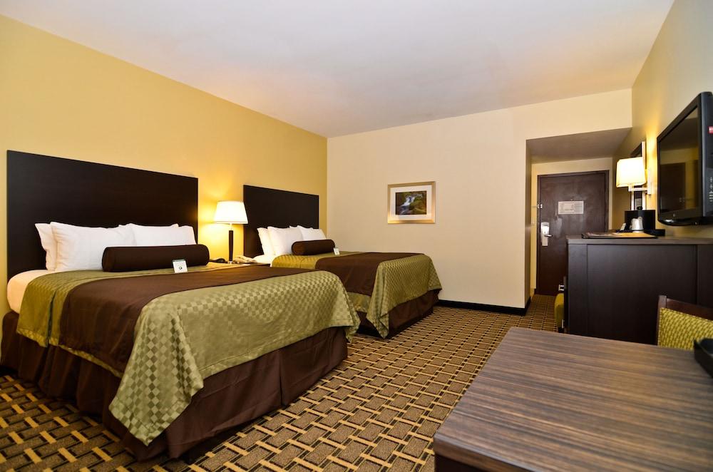 Best Western Plus The Inn & Suites At The Falls photo 10