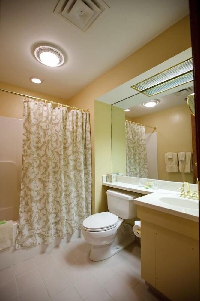 Bertram Inn at Glenmoor photo 8