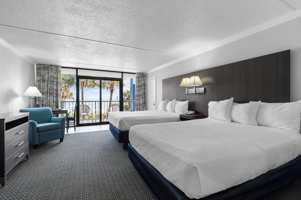 Grande Shores Ocean Resort photo 10