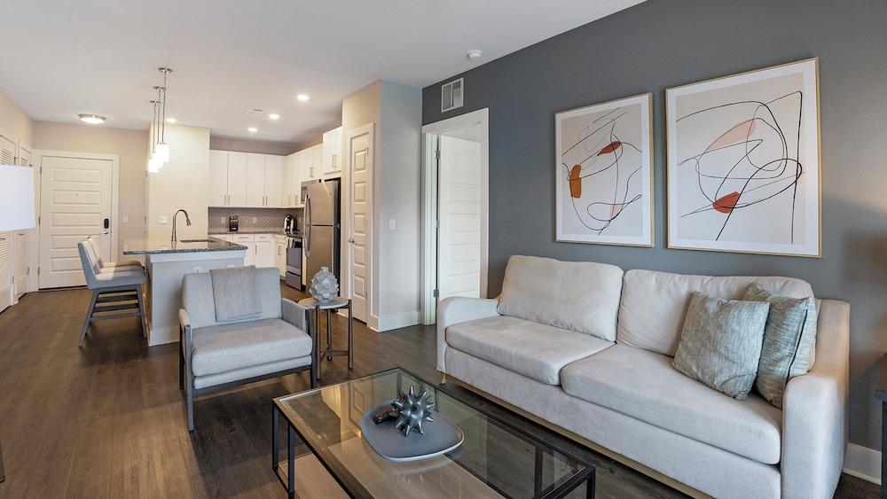 Bradenton Apartments by Landing photo 21