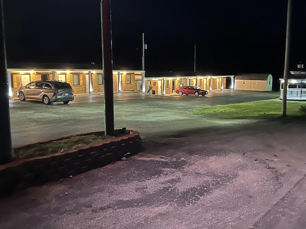 Laci's Country Inn photo 13