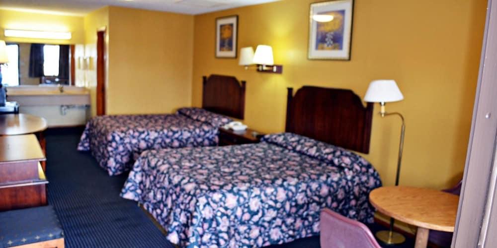 Aloha Inn photo 35