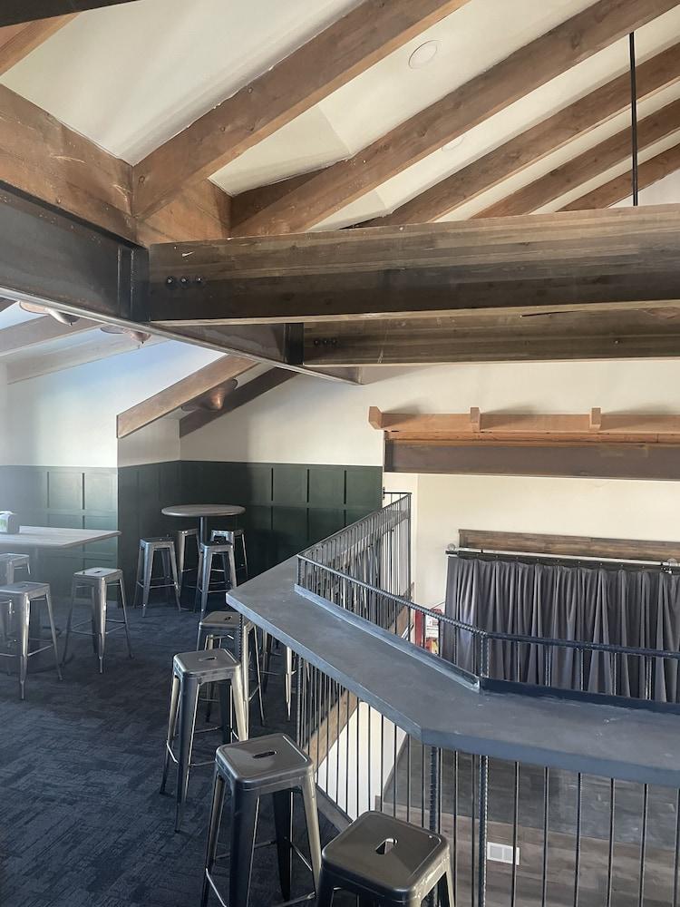 Challis Roadhouse photo 2