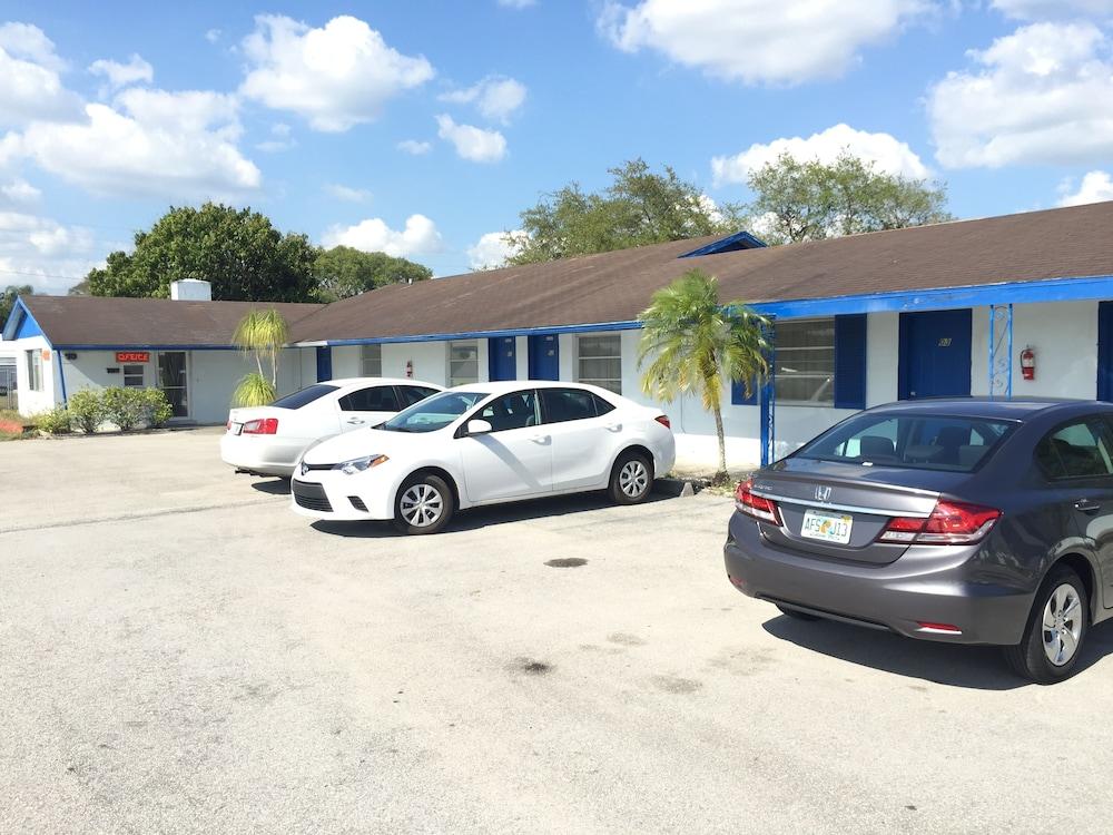 Travel Inn Of Sebring photo 9