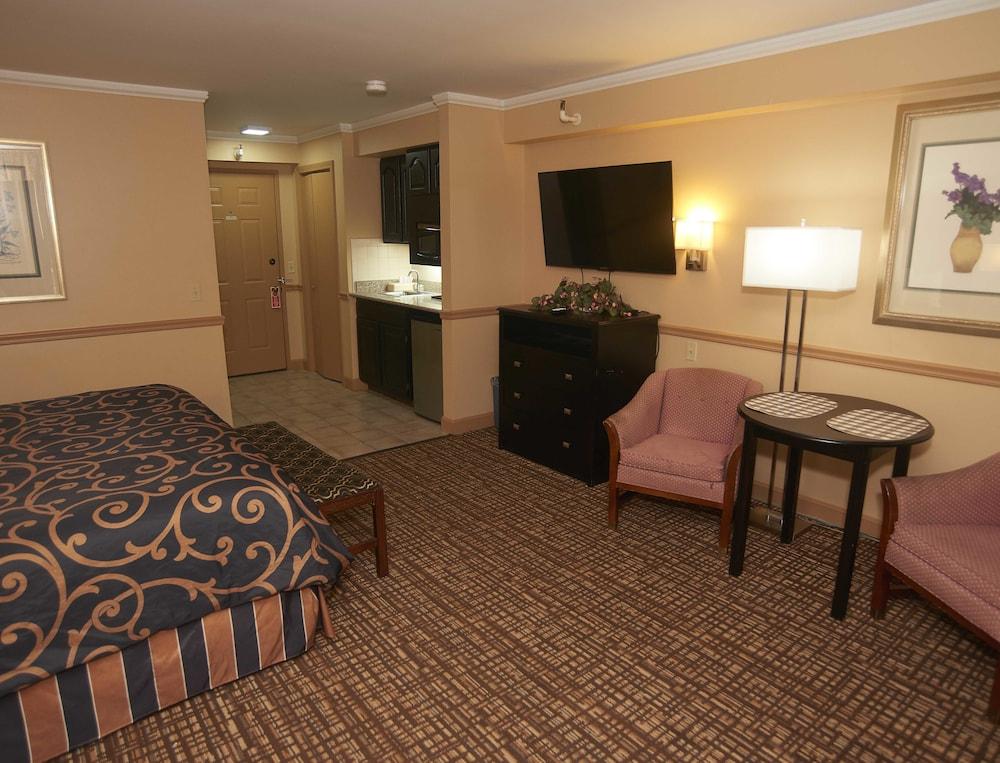 New World Inn photo 40
