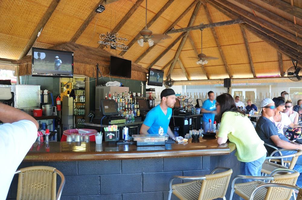 Put in Bay Victory Station Hotel photo 8