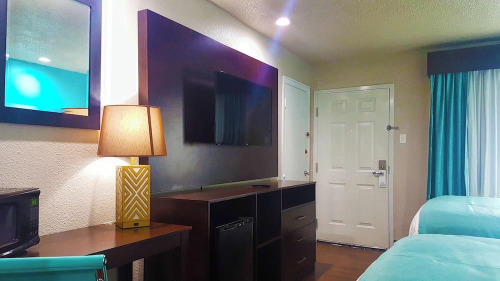 Spanish Trails Inn photo 5