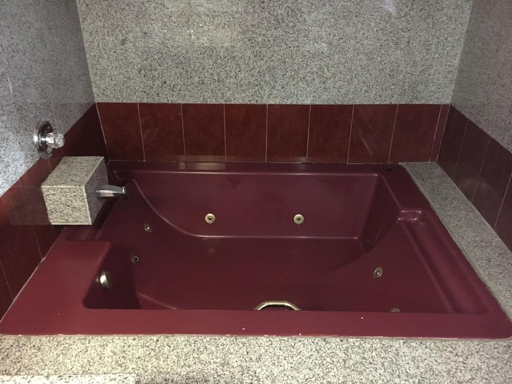 Budget Motel photo 24