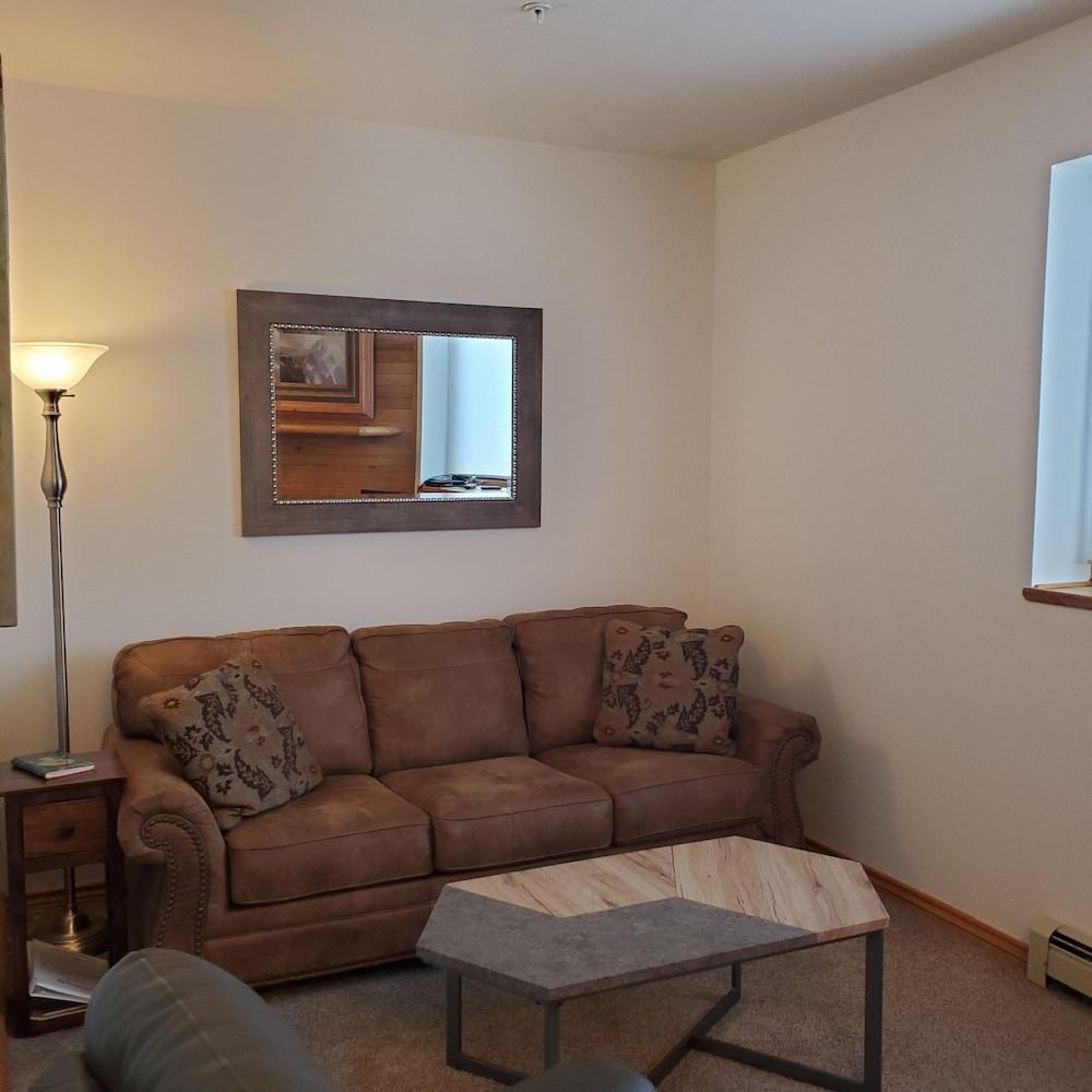 Swan Mountain Resort photo 64