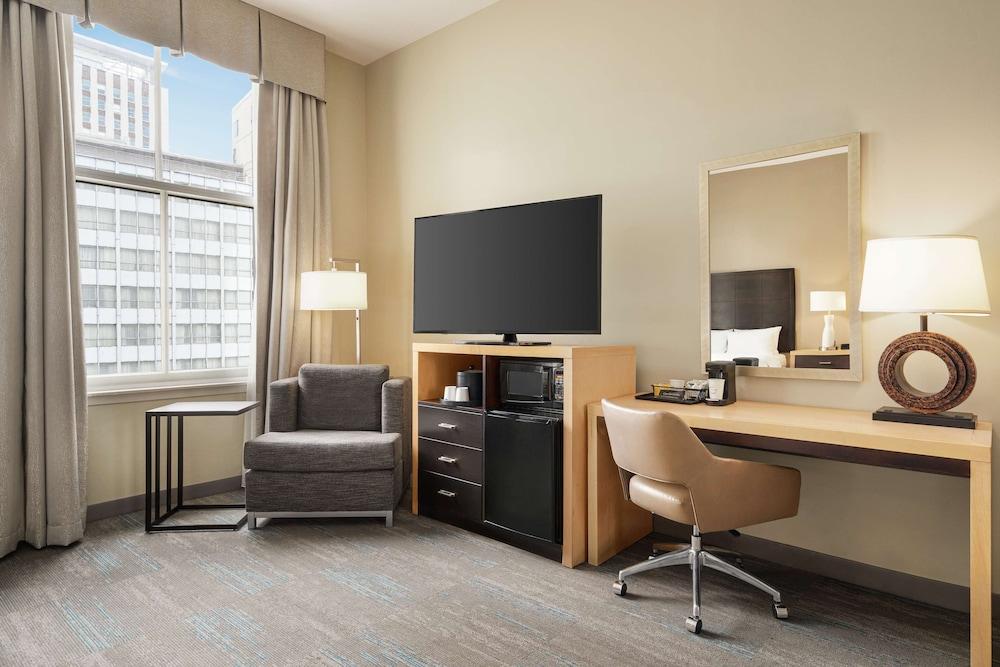 Hampton Inn & Suites New Orleans Downtown (French Qtr Area) photo 50